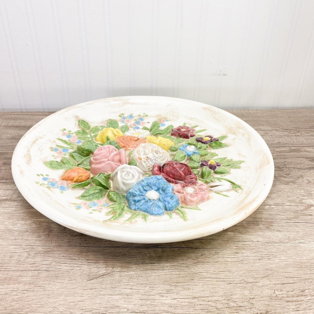 Vintage Floral Wall Hanging: Cottage Chic Home Decor - Picture 9 of 12